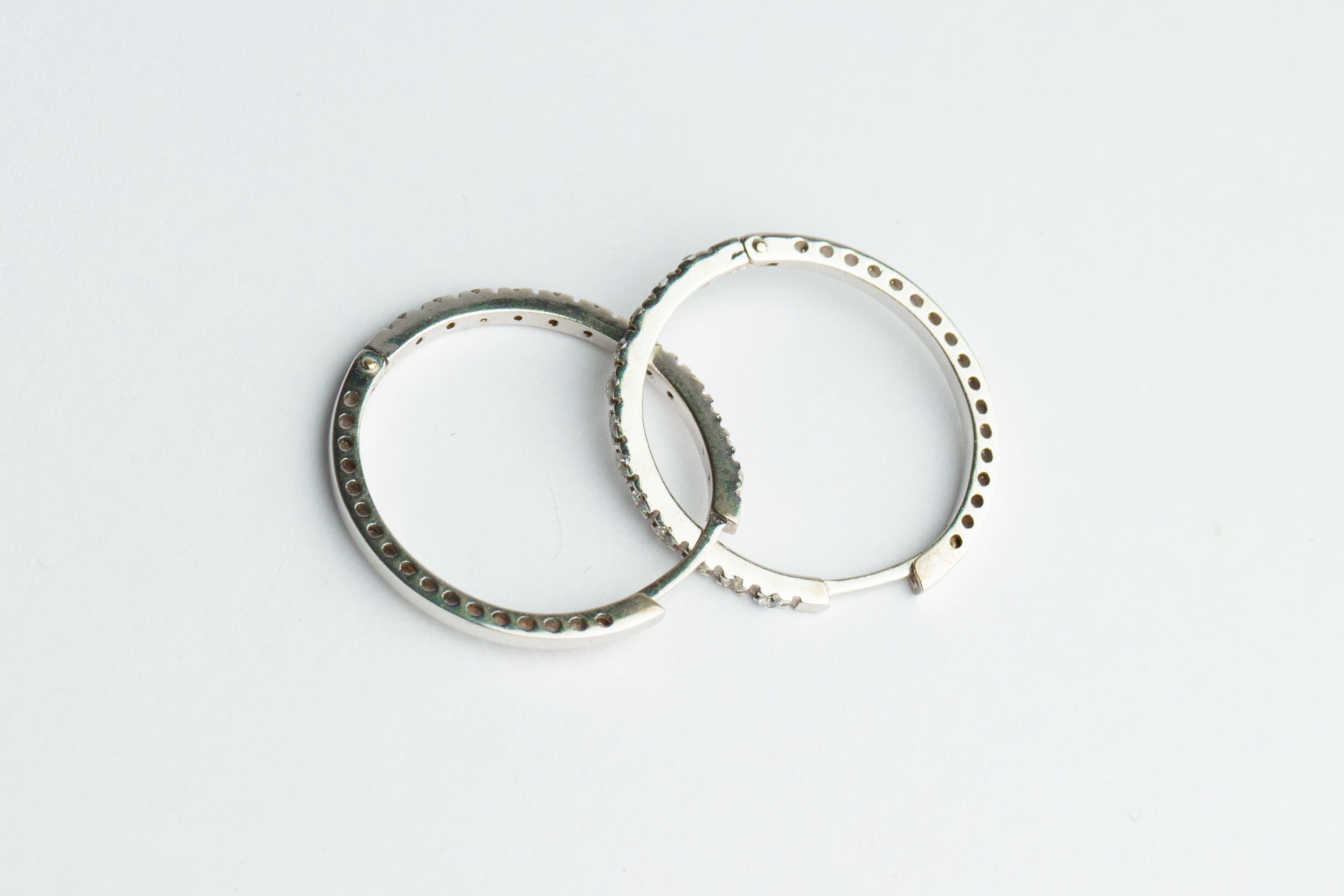 Alke mindjuse sa cirkonima